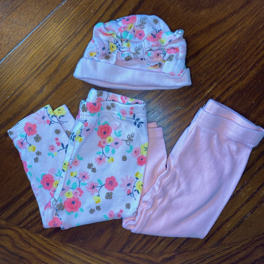 GERBER - Matching Pants with Hat - 3-6 months